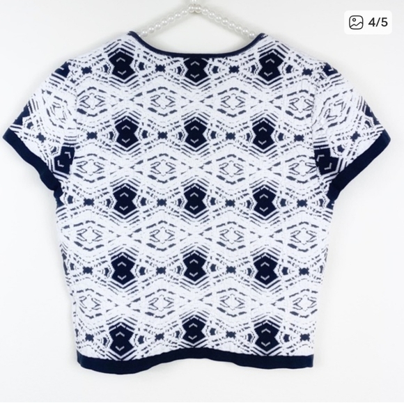 Parker Women's Blue And White Nina Knit Jacquard Crop Top. Sz M - Picture 2 of 6